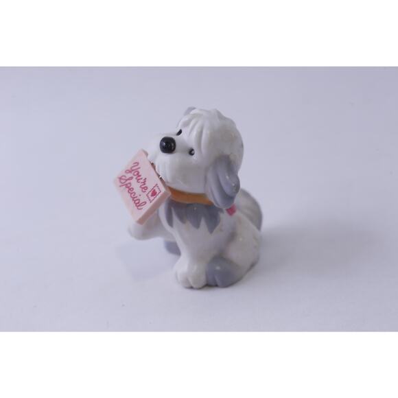 Puppy with Valentine Card, PVC Figurine, Avon, The Greeting Gang, You're Special - Picture 2 of 3